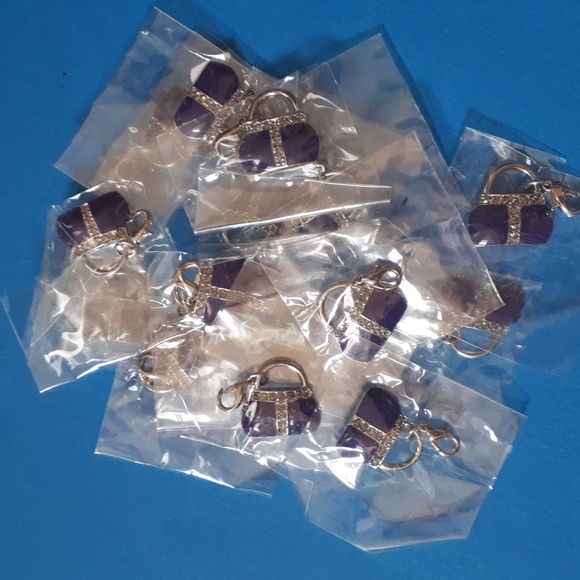 Charms or pendant. - Picture 2 of 7